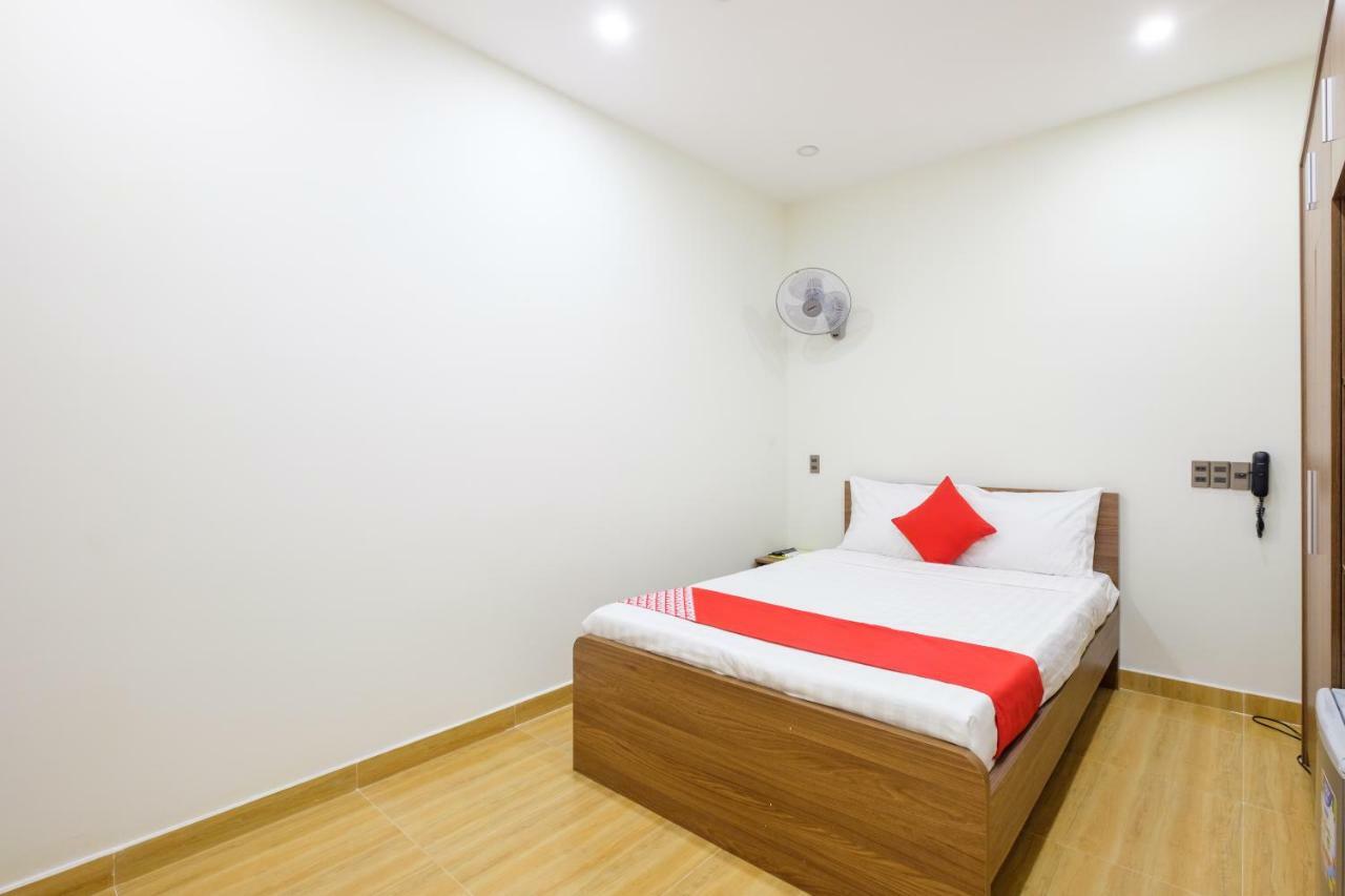 Oyo 212 Luxury Hotel Da Nang Bagian luar foto