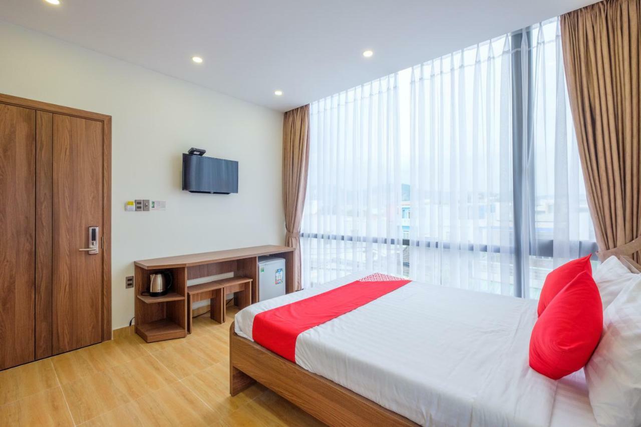 Oyo 212 Luxury Hotel Da Nang Bagian luar foto