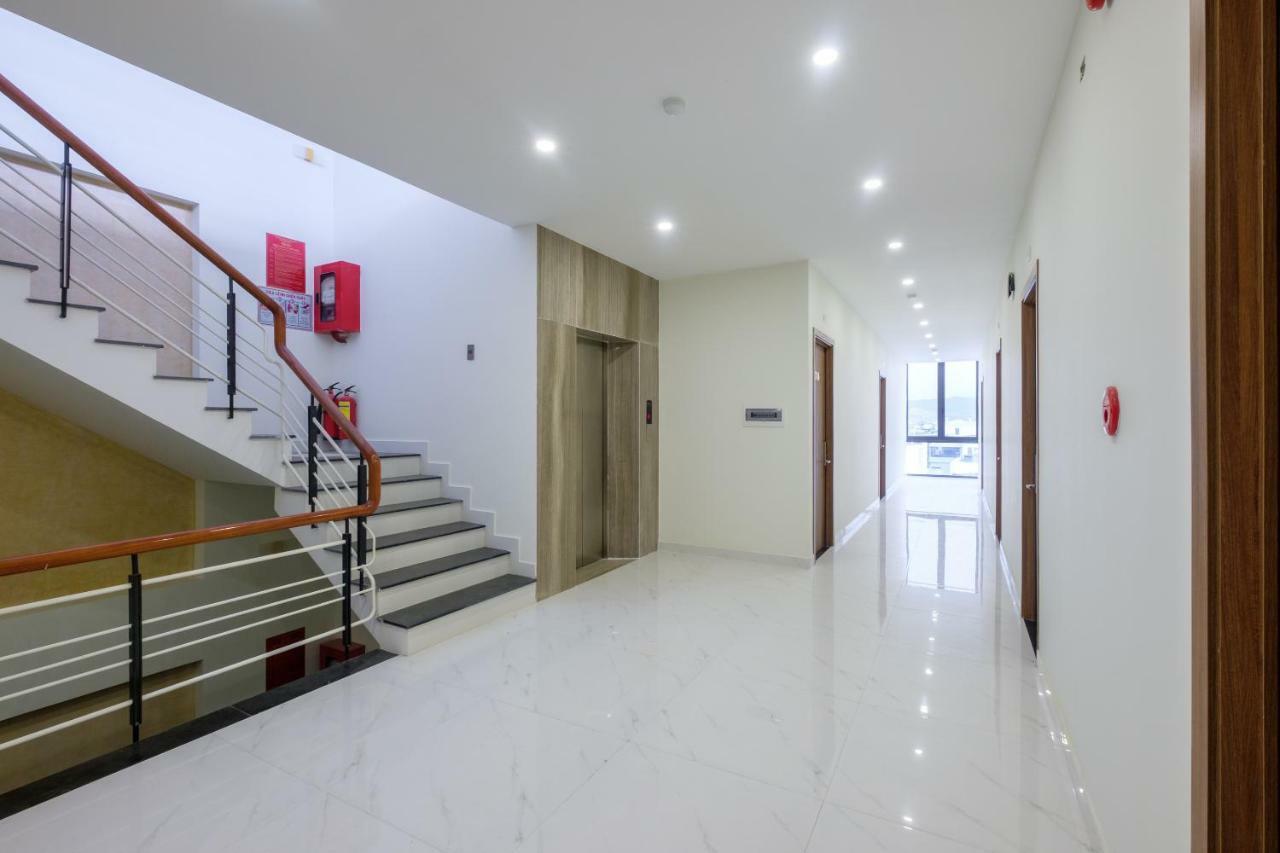 Oyo 212 Luxury Hotel Da Nang Bagian luar foto